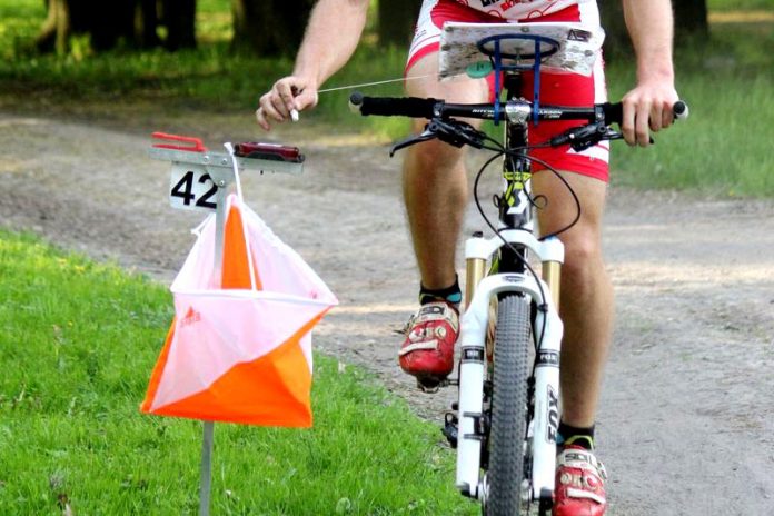 Zawody rowerowe na orientację, fot: orienteering.waw.pl