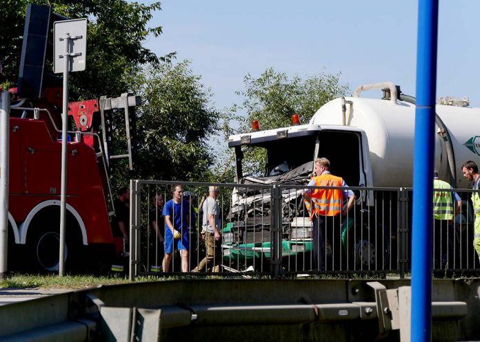 Wypadek na Radzymińskiej, fot. WWL24