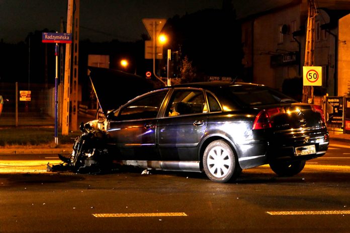 Wypadek na ulicy Radzymińskiej, fot: WWL24