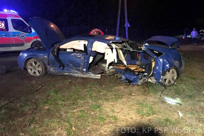Trzy osoby poszkodowane w wyniku zderzenia w Zagościńcu, fot: KP PSP Wołomin