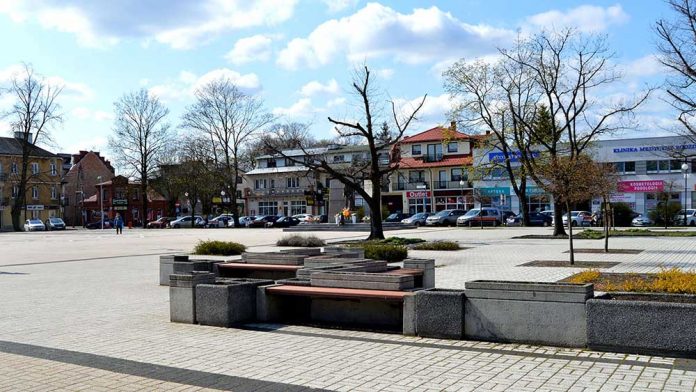 Wołomin, Plac 3 Maja, fot. WWL24