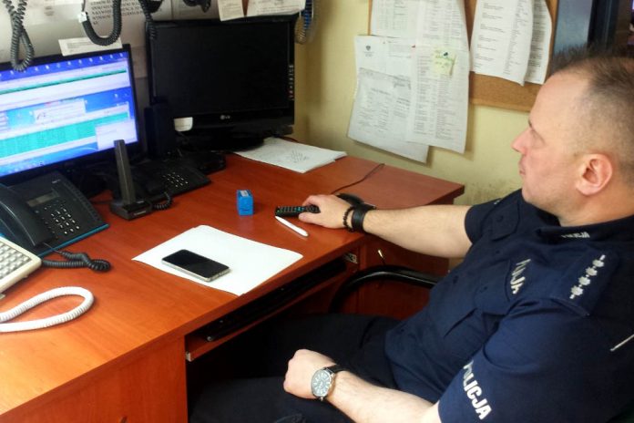 Chciał popełnić samobójstwo, uratowali go policjanci z Zielonki