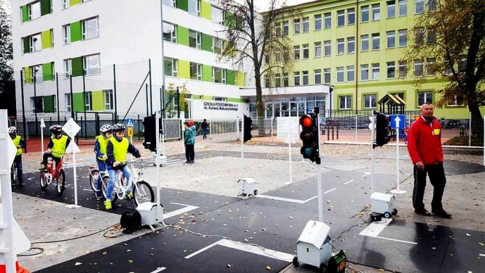 Mobilne Miasteczko w Markach, fot: marki.pl