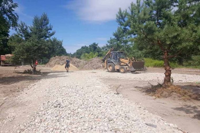 W Markach ruszyła budowa Pumptrucka, fot: marki.pl