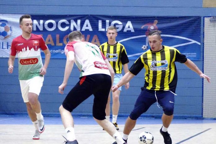 Mecz Ostropol- Fil-Pol, fot: Nocna Liga Halowa