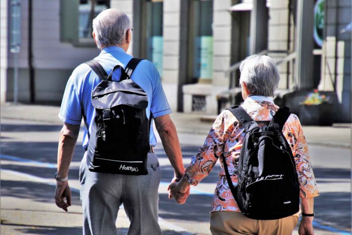 Seniorzy, fot: pixabay.com