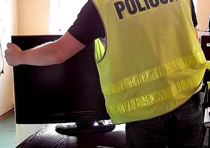 Okradali domy i mieszkania - usłyszeli zarzuty