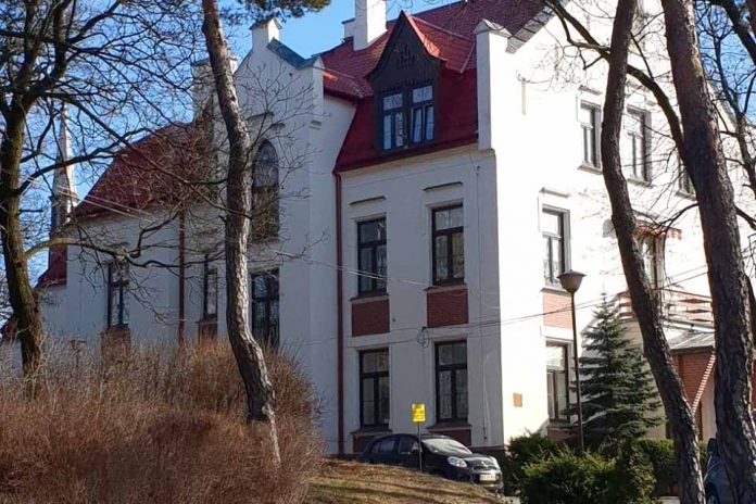 Dofinansowanie na park przy Domu Pomocy Społecznej w Zielonce, fot: powiat-wolominski.pl