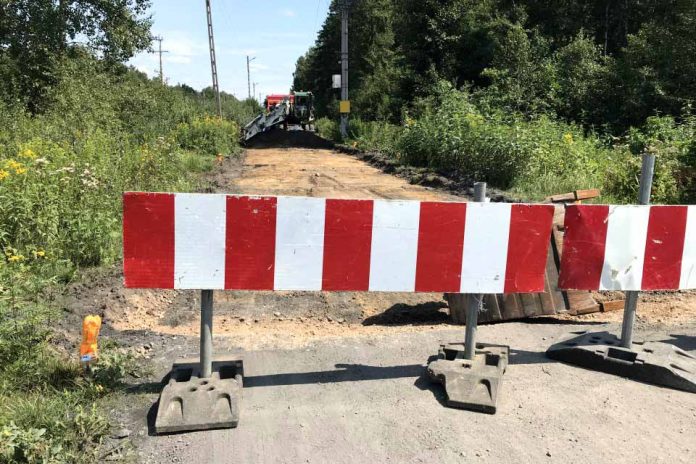 Rozpoczęła się budowa ulicy Przytorowej w Ostrówku, fot: klembow.pl