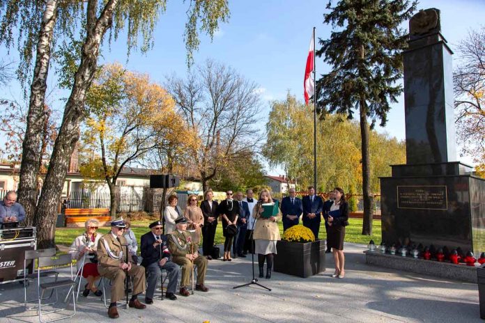By z przeszłości czerpać mądrość i siłę, fot: marki.pl