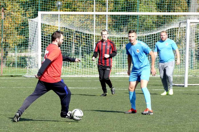 W meczu przyjaźni Ursynów wygrał z ŻoliBoli 4:1, fot: Sportowe WWL