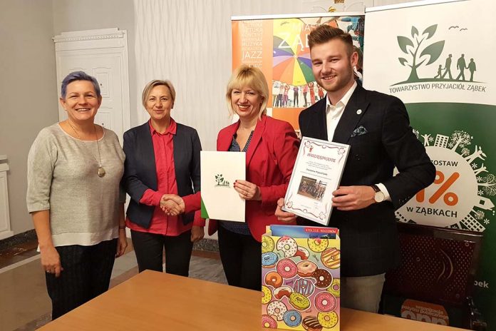 Projekt „Smogless – Ząbki bez smogu” - podpisanie umowy, fot: zabki.pl