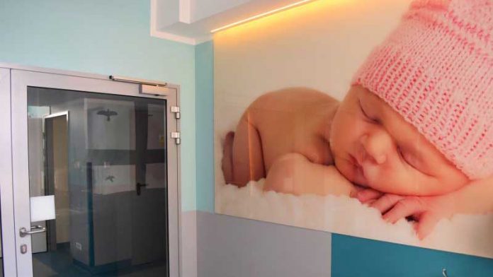 Rusza kolejna edycja Powiatowej Szkoły Rodzenia, fot: powiat-wolominski.pl/