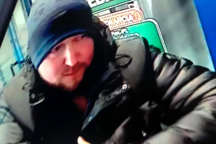 Dokonał przywłaszczenia wyrobów jubilerskich, fot: policja.pl