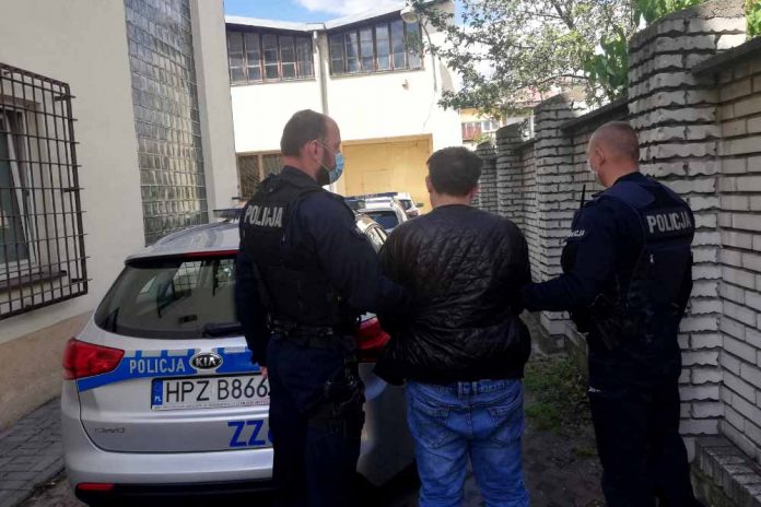 Tymczasowy areszt dla 23-letniego sutenera, fot: policja.pl