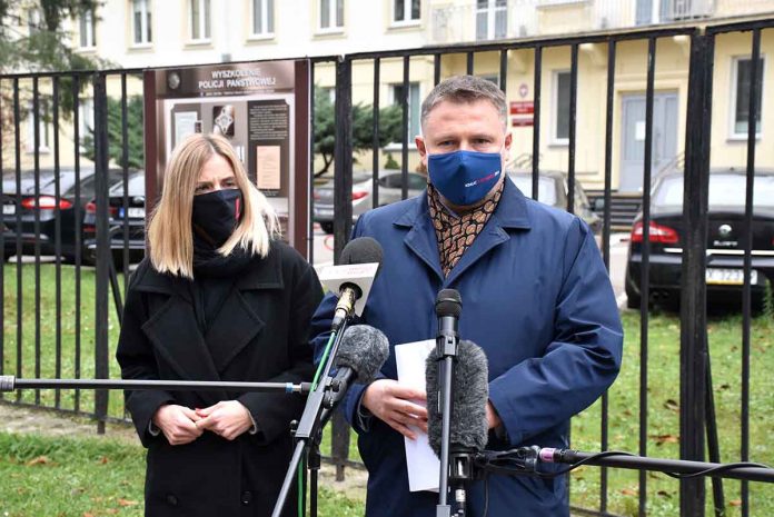 Posłowie KO składają wniosek o odwołanie Komendanta Stołecznego Policji, fot: KO