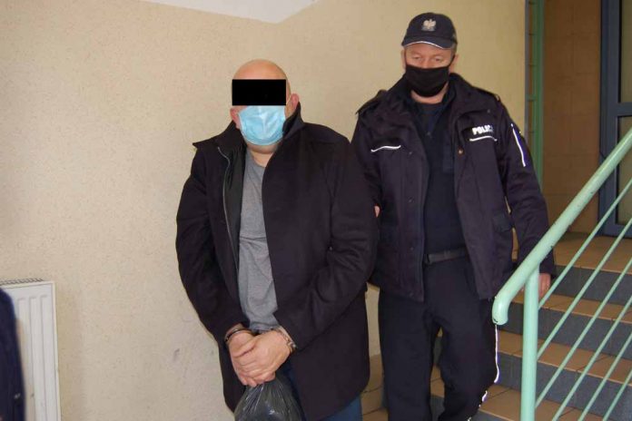 Mógł okraść i oszukać wiele kobiet - został aresztowany, fot: policja.pl
