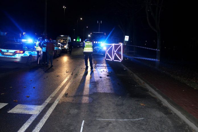 Miejsce zdarzenia drogowego w Ząbkach, fot: policja.pl