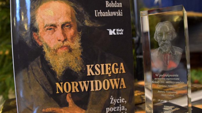 Uroczyste zakończenie obchodów 200. rocznicy urodzin Cypriana Norwida, fot: powiat-wolominski.pl