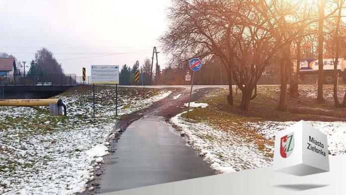 Ścieżka rowerowa wzdłuż rzeki Długiej, fot: zielonka.pl