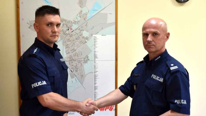Nowy zastępca komendanta komisariatu policji w Zielonce, fot. policja.pl