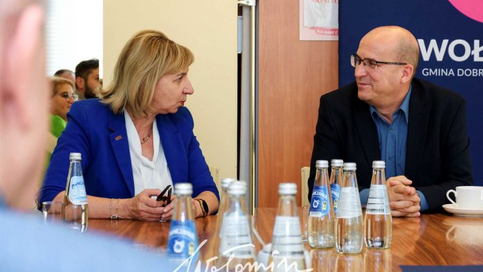 Burmistrz Wołomina ze swoim zastępcą, fot. wolomin.org