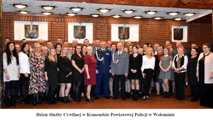 Obchodu 100-lecia Służby Cywilnej w wołomińskiej komendzie, fot. policja.pl