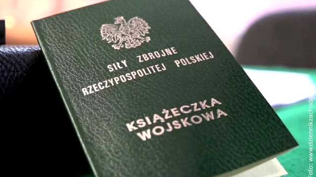 Książeczka wojskowa, fot. marki.pl