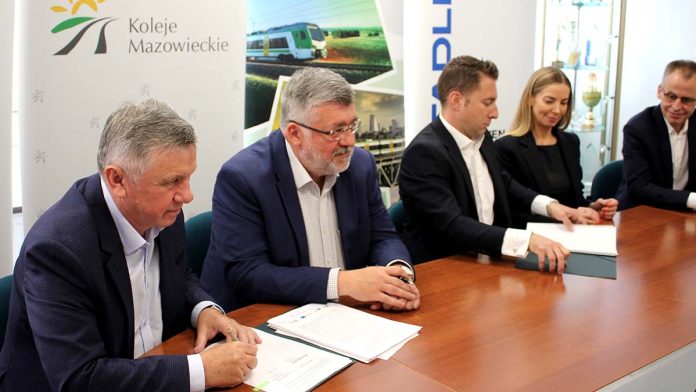 Kolejna umowa na dostawy pojazdów FLIRT dla Kolei Mazowieckich podpisana , Fot. KM