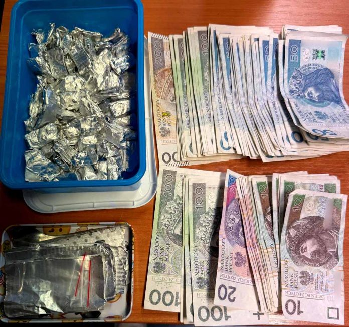 Posiadał znaczną ilość narkotyków. 43-letni mężczyzna objęty dozorem, fot. policja.pl