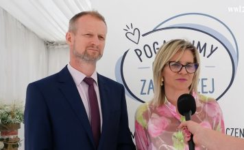 Statuetki, podziękowania i wsparcie. I Gala Rodzicielstwa Zastępczego Powiatu Wołomińskiego