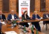 Odpady niebezpieczne przy ul. Łukasiewicza. Komisja Sejmiku obradowała w Wołominie