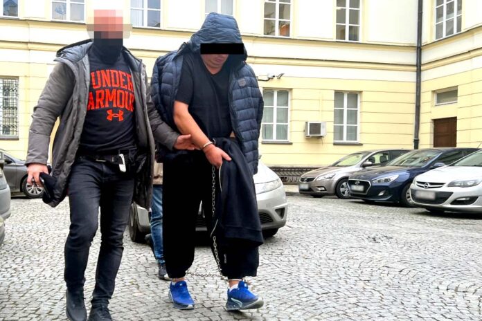 Po 26 latach akt oskarżenia w sprawie zabójstwa dwóch nastolatek z Radzymina, fot. policja.pl