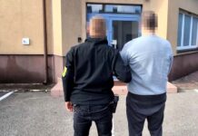Oszustwo na zwrocie towaru. 29-latek z Kobyłki w rękach policji